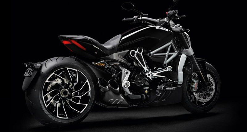 कुछ अलग ही अंदाज है Ducati XDiavel बाइक का