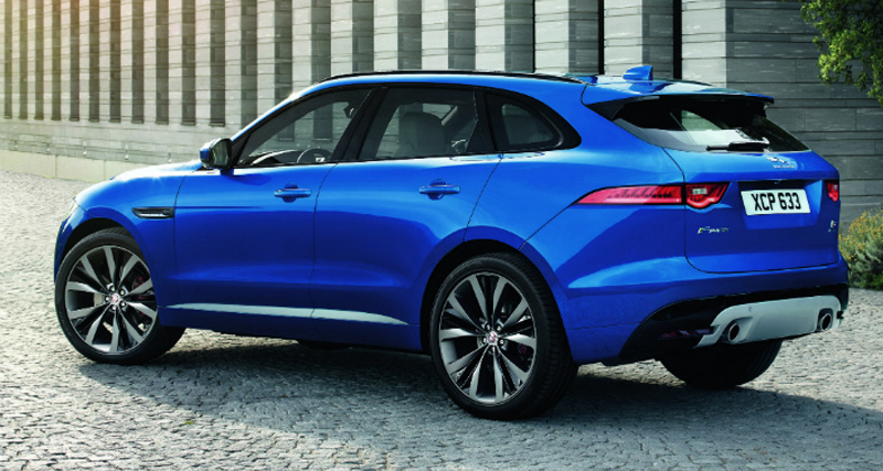 फाॅर्मूला-1 रैसर और म्यूजिशियन के बीच हुई Jaguar F-Pace लाॅन्च