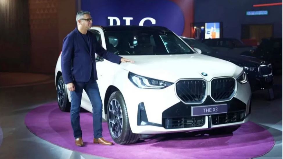 ऑटो एक्सपो 2025: BMW ने लॉन्च की नई X3 SUV, कीमत जानकर रह जाएंगे हैरान