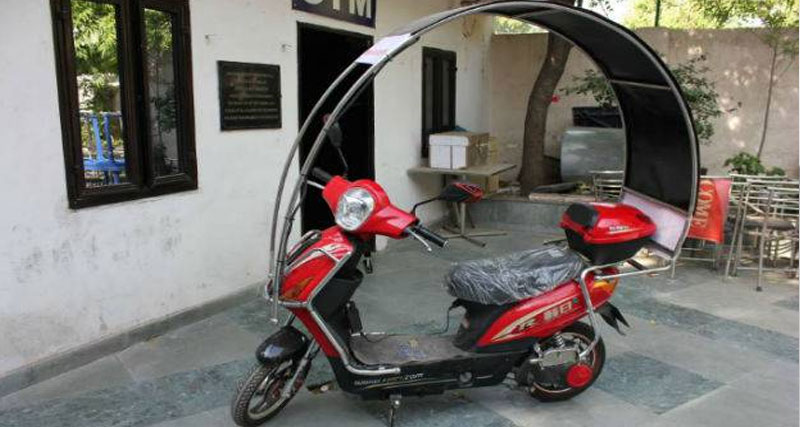 भारत मे धूम मचाने आया Solar Scooter<br>